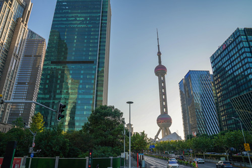 上海首條“建筑可閱讀”專線巴士長(zhǎng)啥樣？快跟著記者來看看吧(圖3)