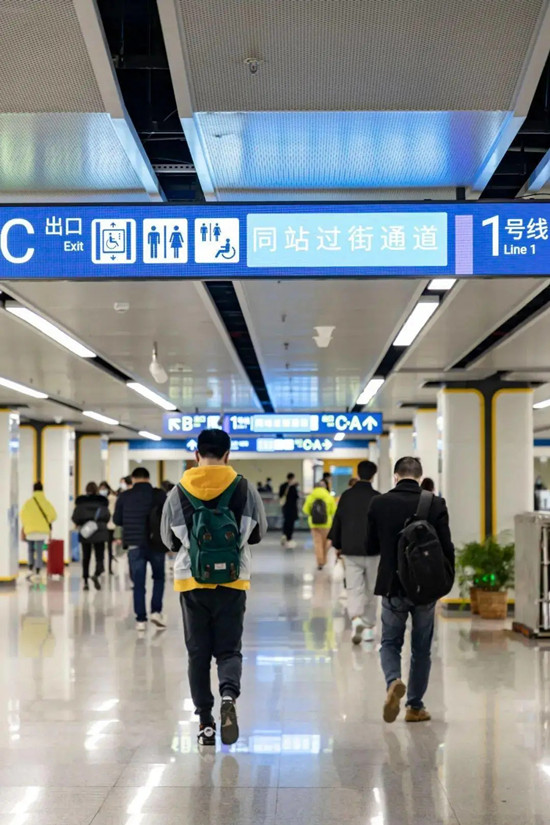 動(dòng)真格！成都公交和地鐵“牽手成功”！“兩網(wǎng)融合”解決市民出行痛點(diǎn)難點(diǎn)(圖6)